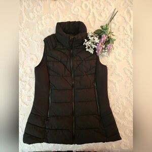 Womens' Puffer Vest